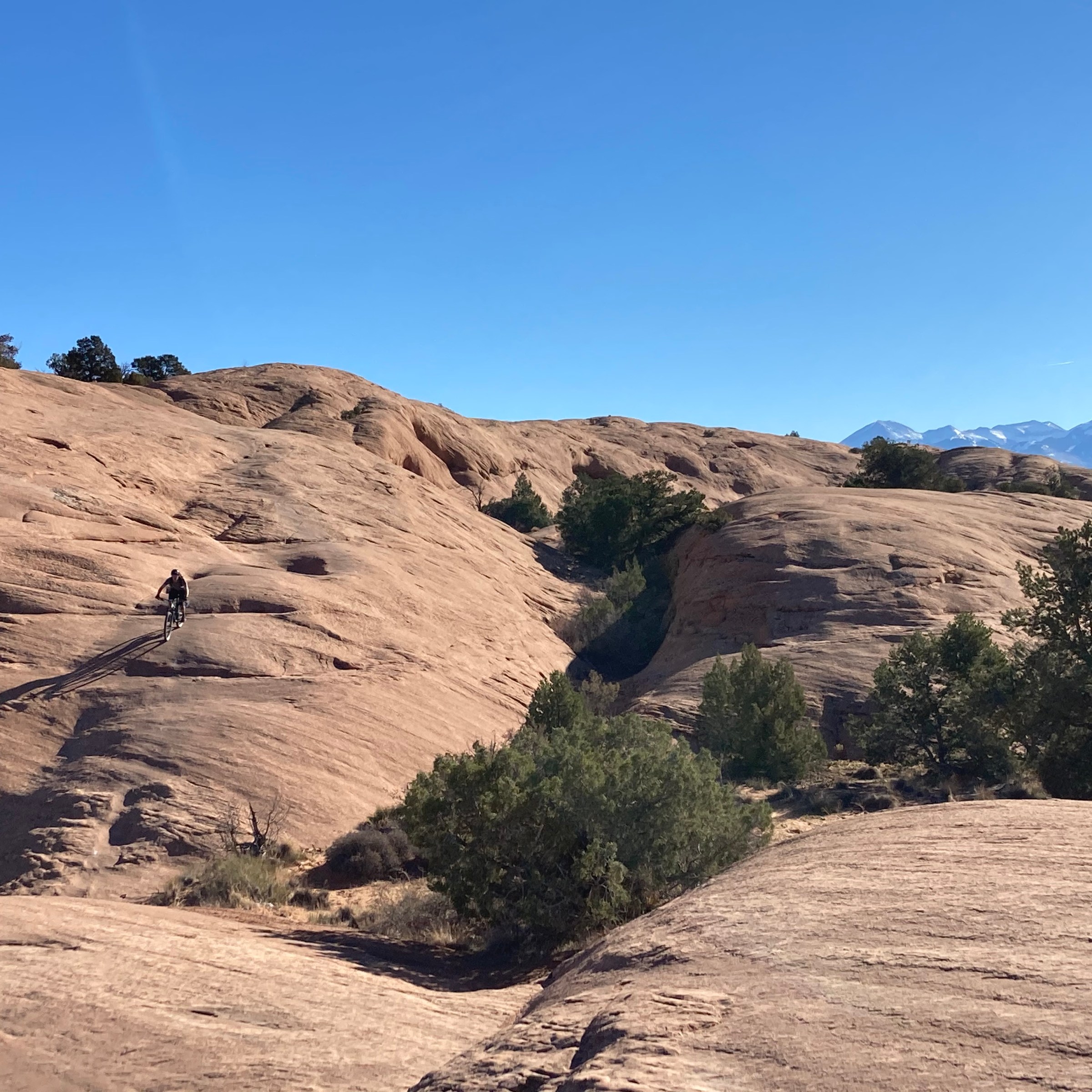 the desert is on the side of a mountain